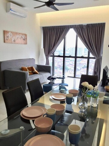 Charming Suite at Sunway and PJ