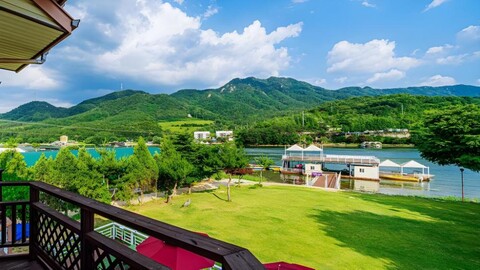 나비드 수상 레저 펜션