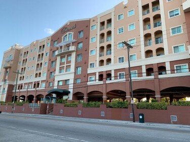 202 Private bedroom in Miami - Coral Gables