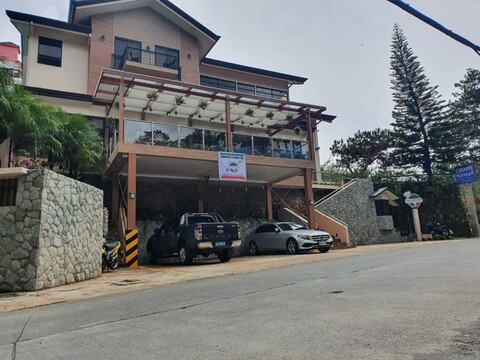지라프 부티크 호텔