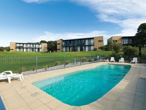 Lovely 1 Bedroom Holiday Apartment