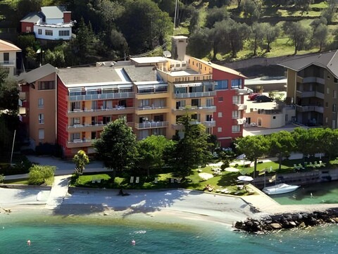 Hotel Du Lac - Relax Attitude Hotel