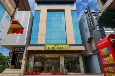 Hotel Good Luck by JMD Group