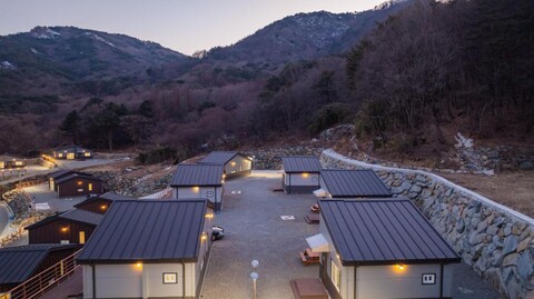 포시즌스 황매산 호스텔 앤 펜션