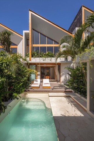 후드 빌라 발랑안