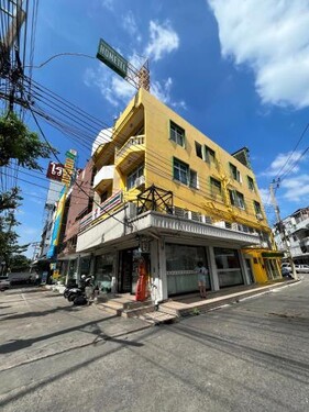 Dao Jaras Fah Hometel ดาวจรัสฟ้าโฮมเทล