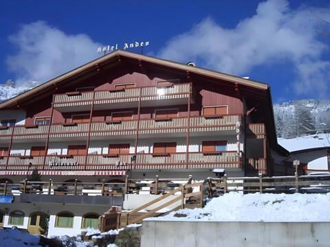 Family Hotel Andes - Only for Family