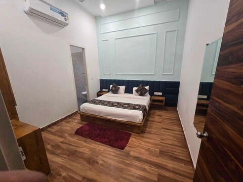 Hotel O by OYO Angad Regency