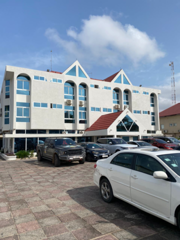 AIRPORT WEST HOTEL