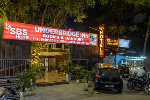 SBS Hotel Underbridge Maharani Bagh