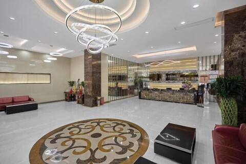 Huasheng Business Hotel
