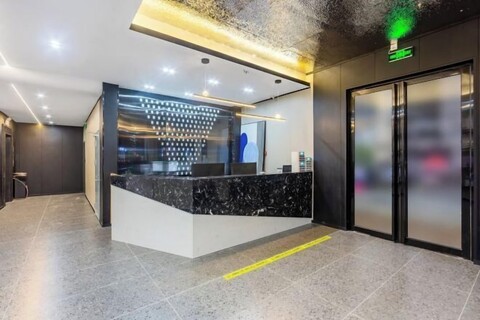 V8 Wisdom Hotel (Haikou CRV East Railway Station)