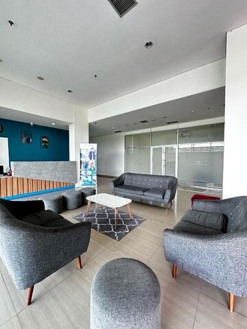 Izi Cozi Hotel Enviro Jababeka