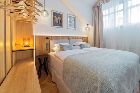 식스 레지던스 프라하