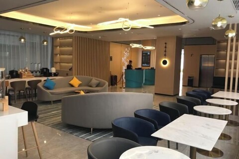 Wuhan Bilang Jia Hotel (Optics Valley Financial Gangbei Subway Station)