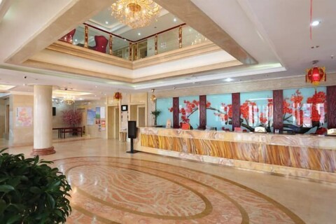 Huifong International Hotel