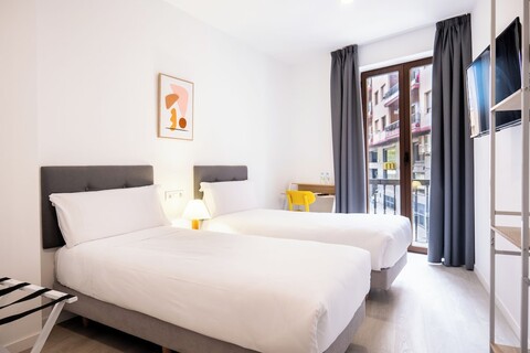 호텔 그란 비아 바이 가이아룸스