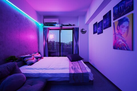 도쿄 신주쿠 사이버 룸