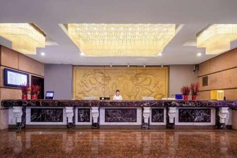 Jianglong Hotel (Dongguan Houjie Wanda Plaza)