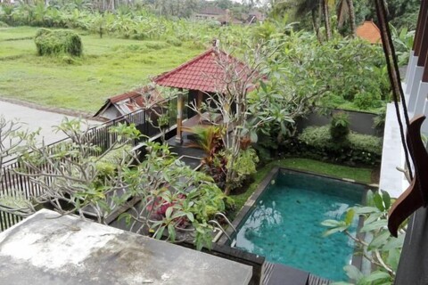 Duana Sari by Mahaputra