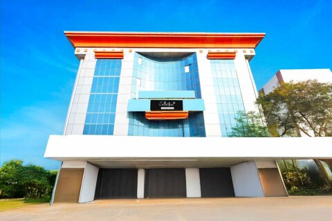 Townhouse Oak SR Nagar Metro Station