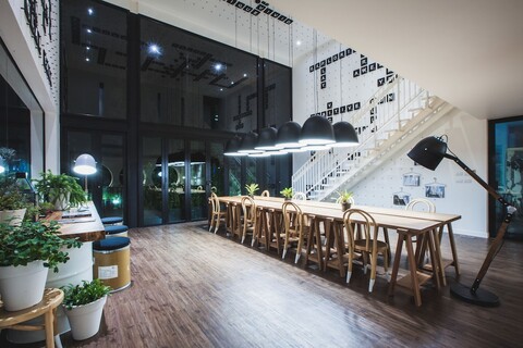 블루 몬키 허브 앤 호텔 푸켓