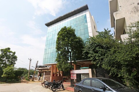 Hotel O Telone stay