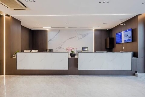 Wanfenglin Hotel (Shanghai Heqing Meijiayi Plaza Branch)