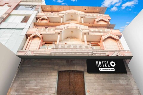 Super Hotel O New Delhi Palam Railway Station