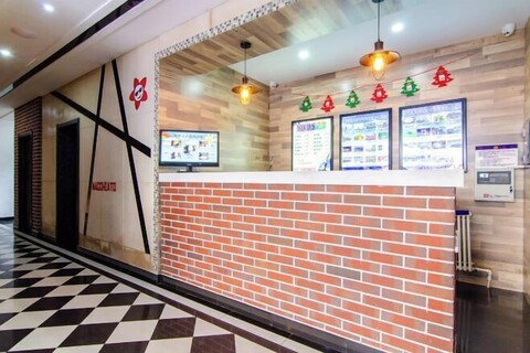 Pebble Hotel (Dalian Xi'an Road Jiaotong University)