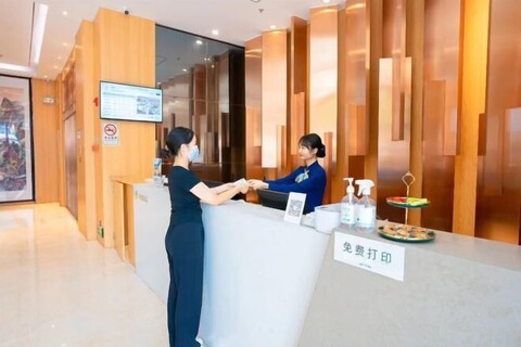 Chaoman Hotel (Foshan Lingnan Tiandi Pearl Sports Stadium Branch)