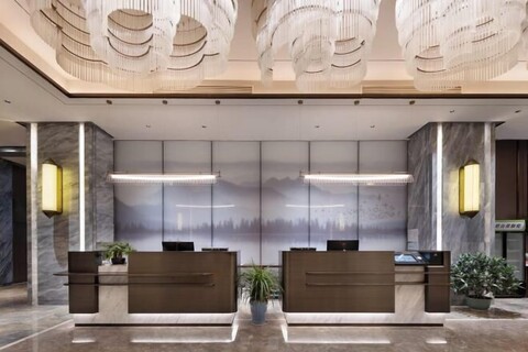 Tianhai International Hotel (Changsha Gaoxin District Meixi Lake park)