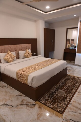 호텔 바루나 그랜드