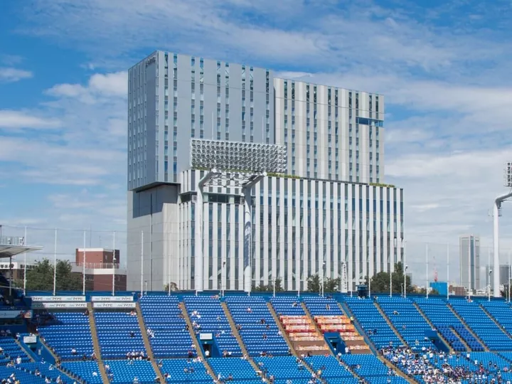 Nippon Seinenkan Hotel
