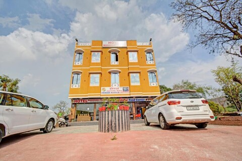 Capital O Maharana Palace