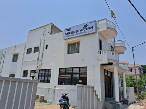 The Greenstar Inn Premium