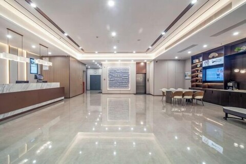 Magnotel Hotel (Yangzhou East High Speed Railway Station)