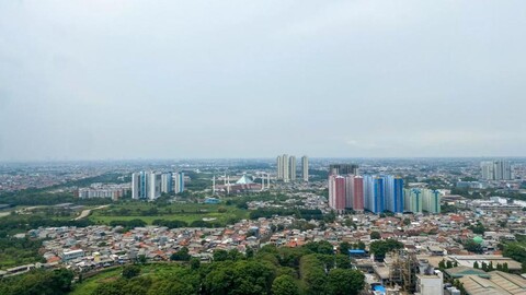 Minimalist and Cozy Studio West Vista Apartment By Travelio