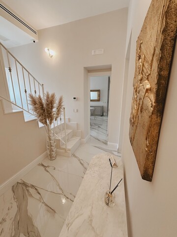 미다 럭셔리 아파트먼트