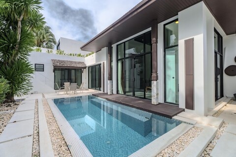 윙스 엘레강트 2베드룸 빌라, 방타오 비치