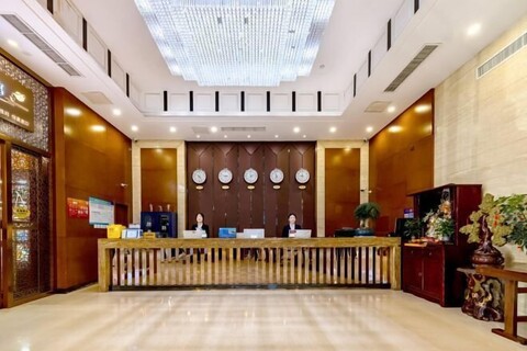 Tomorrow Wuzhou Hotel (Beijing West Railway Station Lize Business District)