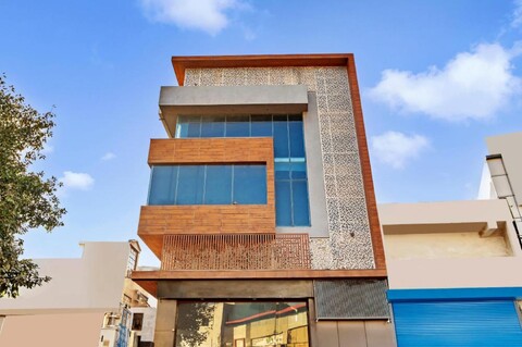 Treebo Elegant Palace