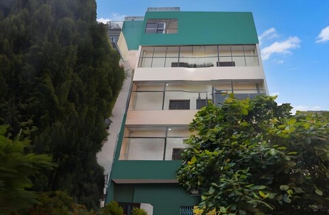 Kashi Paradise 300 Mtr From Vishwanath Temple