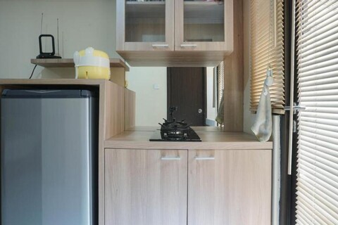 Comfortable Studio Room at Kebagusan City Apartment By Travelio