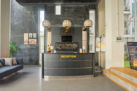 DREAM INN Aeropolis By Reccoma