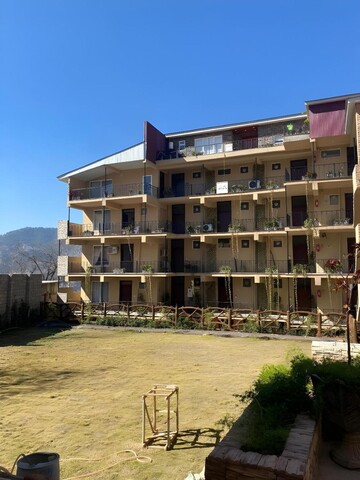 SK Lounges Bhurban