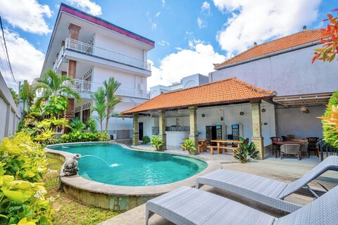 쿠수마 아파트먼트 창구