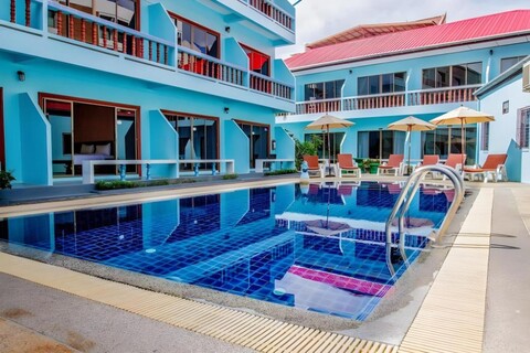 오샵 레지던스 파통 비치