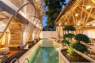 클랜 리빙 - 더 파운더 우붓