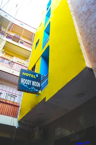 Hotel Moody Moon